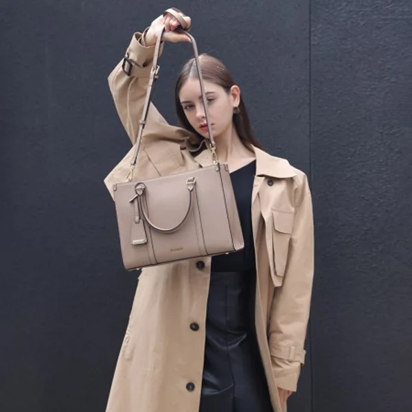 Cowhide Margot Tote & Cross Bag 3