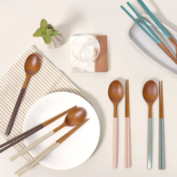 Ottchil Spoon and Chopsticks Cutlery Set