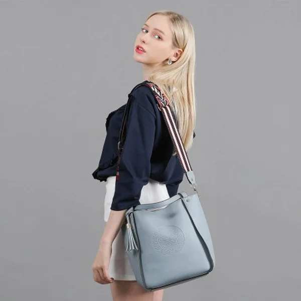 WinnieB Tote & Shoulder Bag 3